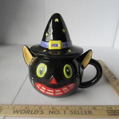 Lot 127:  Adorable Cat in Witch Hat Covered Mug