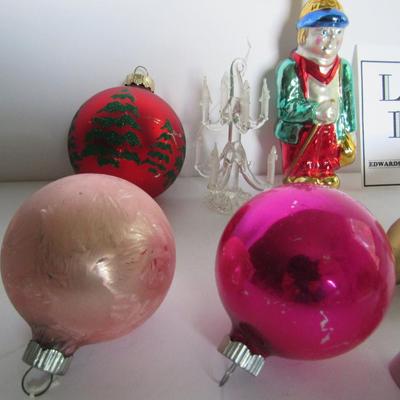 Lot of Misc Christmas Ornaments