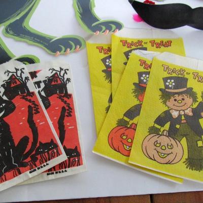 Older Paper Halloween Lot