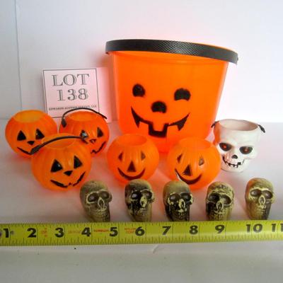 Halloween Plastic Lot of Stuff