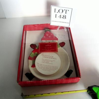 Hallmark Cheeseball Set, Snowman Theme in Original Box