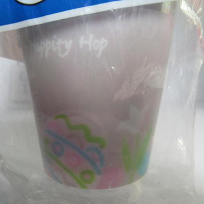 Lot of Paper and Plastic Holiday Cups, Christmas and Easter