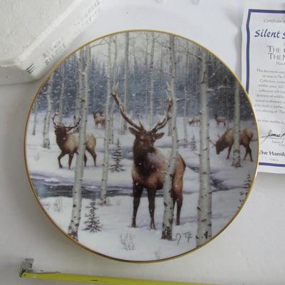 Older Call of the North Silent Snowfall Plate, #1675A, 1994