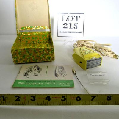 Vintage Ladies Remington Princess Shaver, 1970s, Works!
