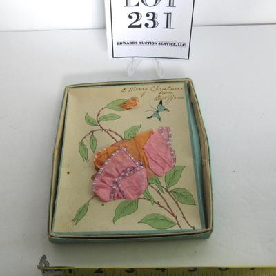 Interesting Ladies Hankies Gift Card in Box