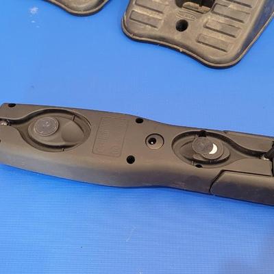Rhino Gear Tire Wedges & Hanging Light
