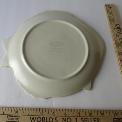 Lot 248:  Vintage Advertising Chicken of the Sea Tuna Plate