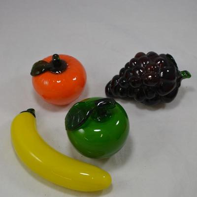 Lot of Beautiful Glass Fruit & Veggies