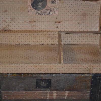 Antique Saratoga Style Trunk with Insert