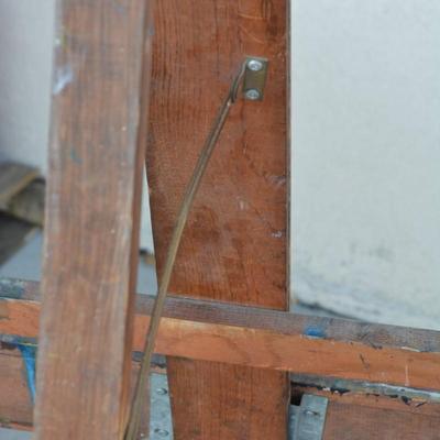 Very Vintage Painters Easel