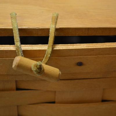 1996 Longaberger Picnic Basket with Table