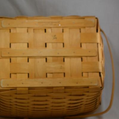 1996 Longaberger Picnic Basket with Table