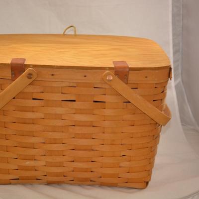 1996 Longaberger Picnic Basket with Table