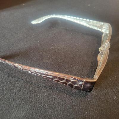 Women's Fashion Eye Glasses, Louis Vuitton Umbrella and More (G-DW)