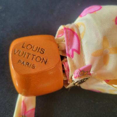 Women's Fashion Eye Glasses, Louis Vuitton Umbrella and More (G-DW)