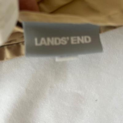 Queen Bed Linens & Blankets (B1-MG)