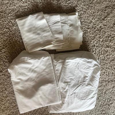 Queen Bed Linens & Blankets (B1-MG)
