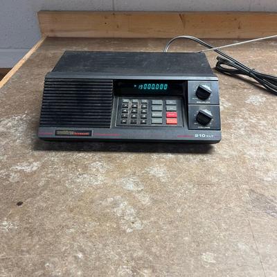 Uniden Bearcat 40 Channel Scanning Radio (WS-MG)