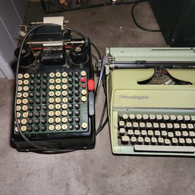 Type writer and tabulator
