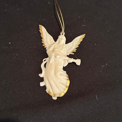 Lenox Christmas Ornaments, Sleigh Bells and More! (LR-KL)