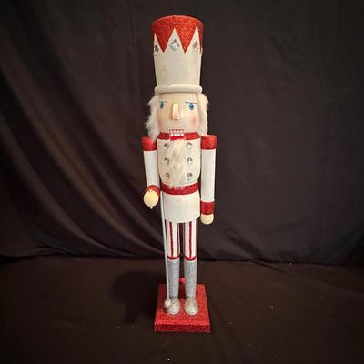 Lenox Christmas Ornaments, Sleigh Bells and More! (LR-KL)