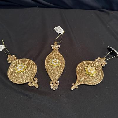 Lenox Christmas Ornaments, Sleigh Bells and More! (LR-KL)