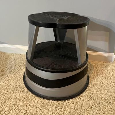 Step Stool & Cramer Kik-Step (MBR-MG)