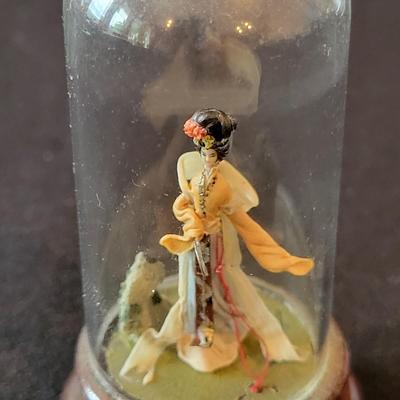 Japanese Lamp, Ceramics Figurines and More (D-DW)