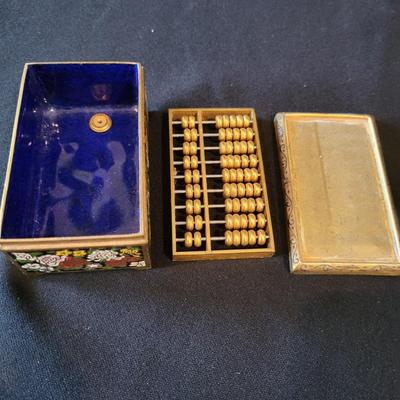 Japanese Lamp, Ceramics Figurines and More (D-DW)