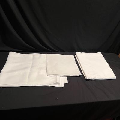 White Linens  & Tablecloths (MBR-MG)