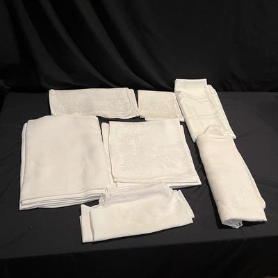 White Linens  & Tablecloths (MBR-MG)