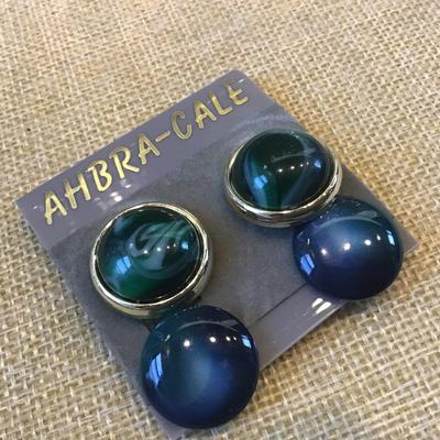 Vintage 1980 2 PAIR OF AHBRA-CALE CLIP ON EARRINGS LUCITE ON CARD