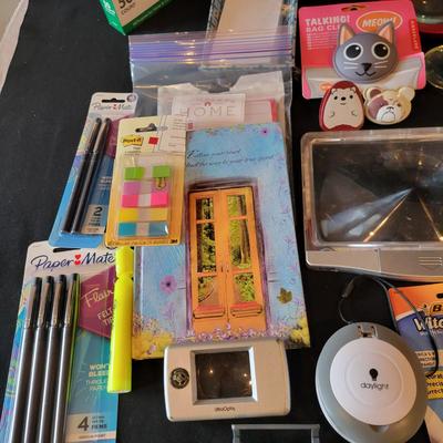 Large Office Supply Lot (D-DW)