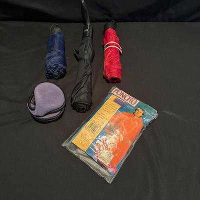 Rain and Outdoor Weather Gear (LR-KL)