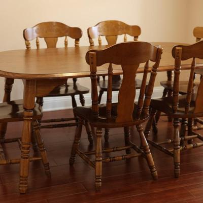 Dining Table With Six (6) Chairs & One (1) Leaf