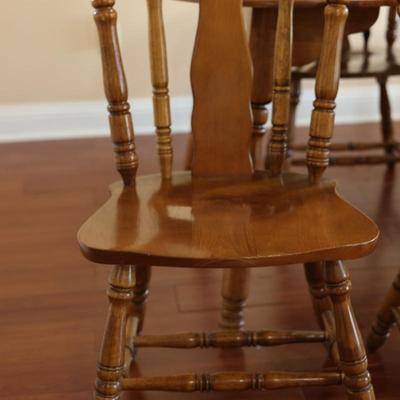 Dining Table With Six (6) Chairs & One (1) Leaf