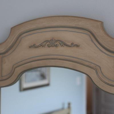 Dixie (6) Drawer Dresser W/ Mirror