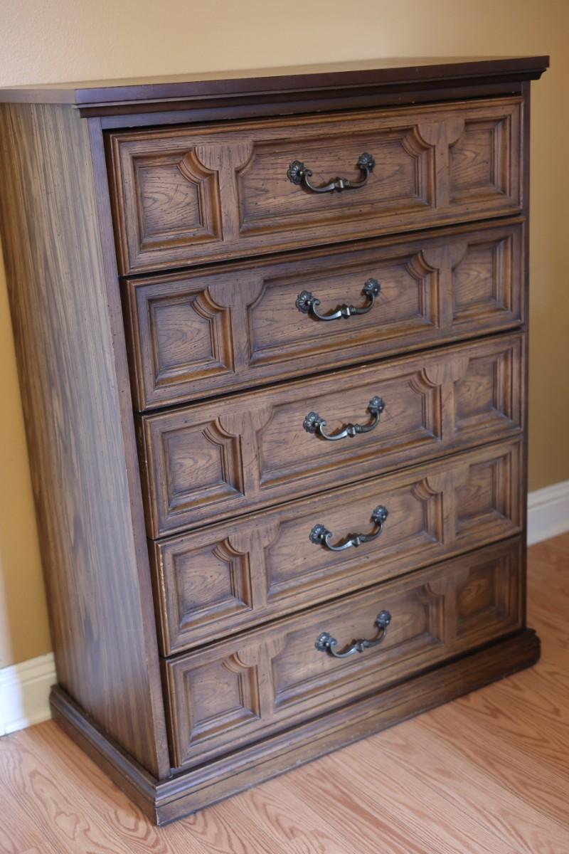 5 Drawer Tall Dresser By Bassett Furniture See description