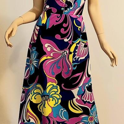 Vtg Brunetta Classic Trinidad & Tobago Maxi  printed Besuty