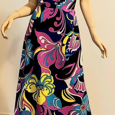 Vtg Brunetta Classic Trinidad & Tobago Maxi  printed Besuty