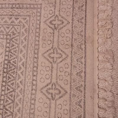 7'9" Ã— 9'6" Area Rug