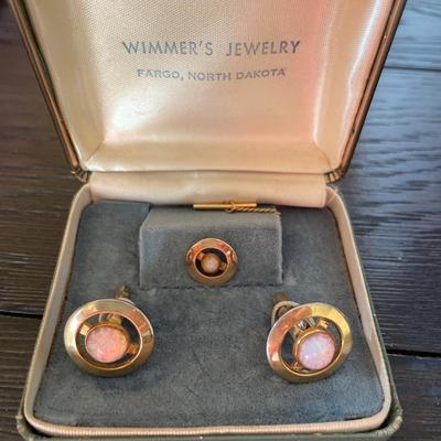 Vintage Wimmerâ€™s tie tac and cuff links
