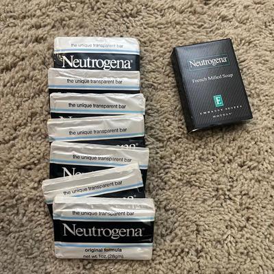 Razors, Band Aids & More NIB  (PB1-MG)
