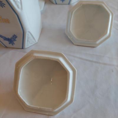Set of Ceramic Kitchen Containers (DR-DW)