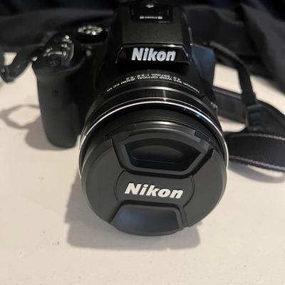 Nikon Coolpix P900 Digital Camera (PC1-MG)