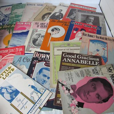 Lot 260:  Lot of 20 Vintage Sheet Music