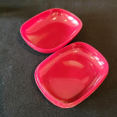 Bazaar Needlepoint and Nina Ricci Signoricci Perfume (L-DW)