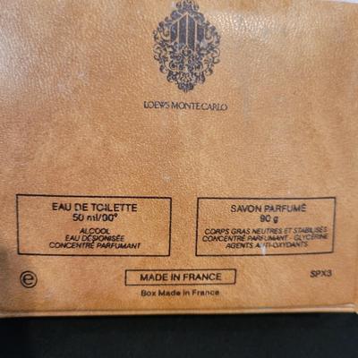 Bazaar Needlepoint and Nina Ricci Signoricci Perfume (L-DW)