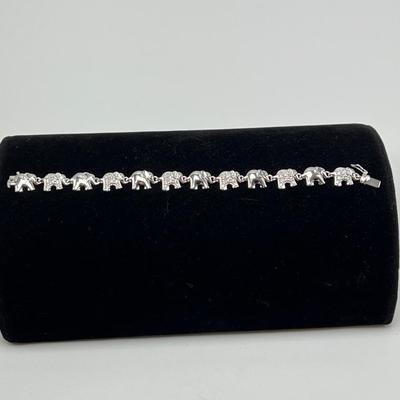 Assorted Elephant Jewelry. Incl. 925 and 14K (B3-MK)