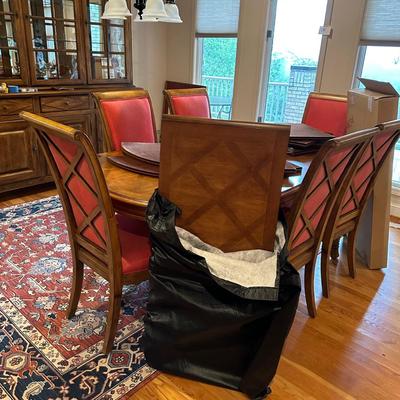 Lexington Furniture Southern Living Solid Wood Oval Dining Table with Six Chairs (DR-KL)